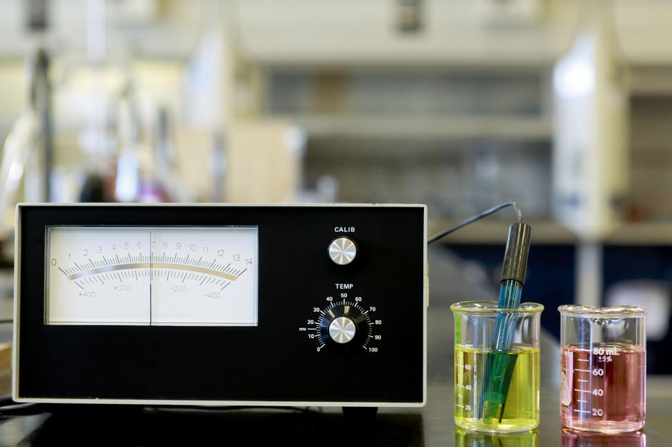Free Image of pH meter 