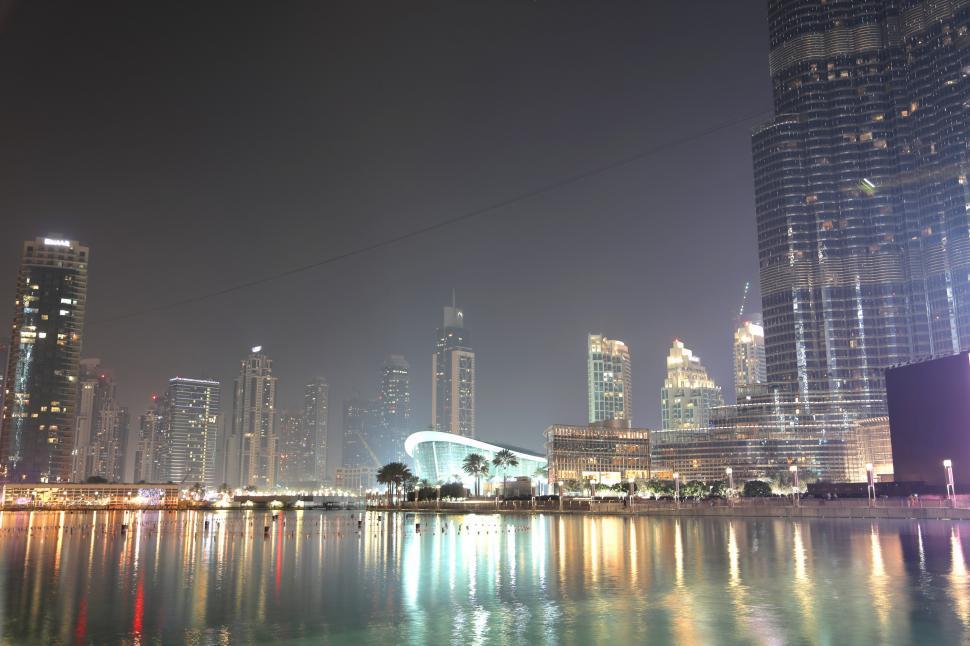 Free Image of Night View Of Burj Khalifa 