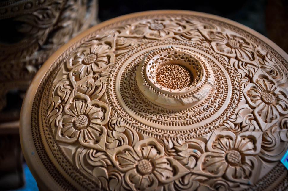 Free Image of Thai Pottery Style - Lid 