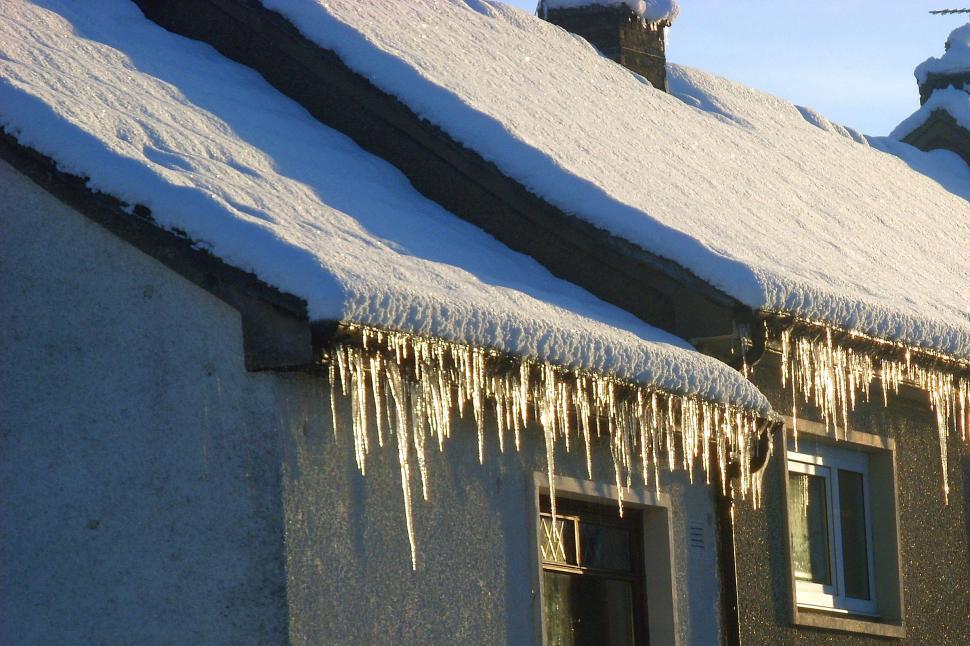 Free Image of Icicles 