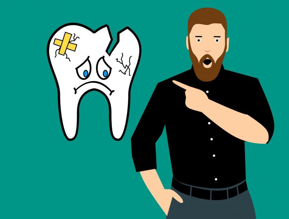 Free Image of broken tooth  