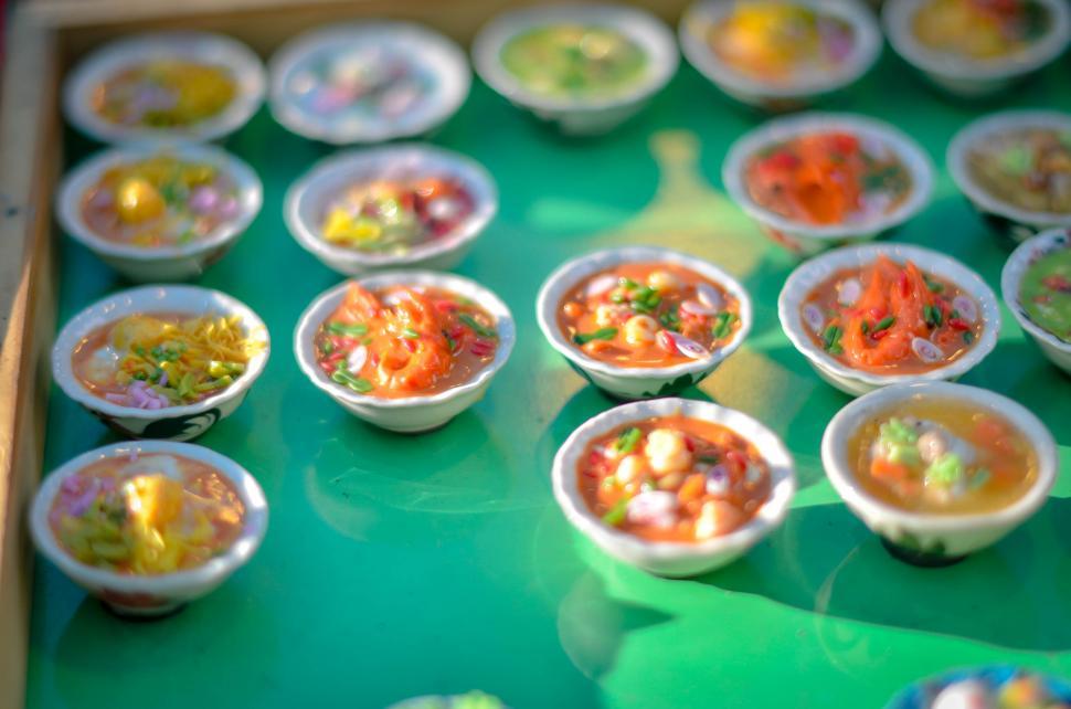 Free Image of Gifts of miniature soup bowls 