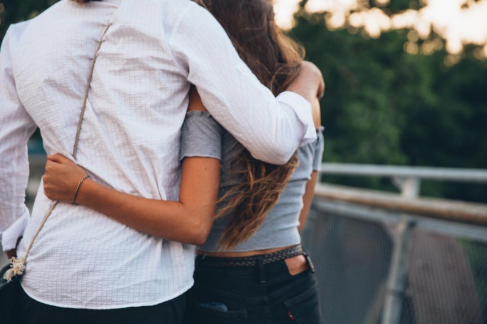 Free Image of A young caucasian couple at sunset 