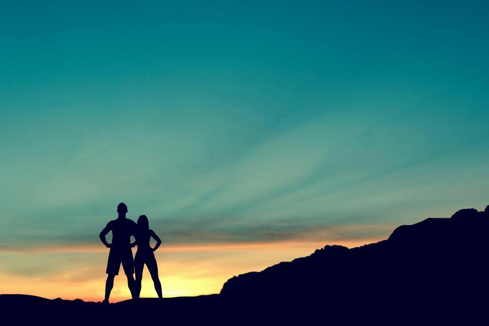 Free Image of Couple on mountain  