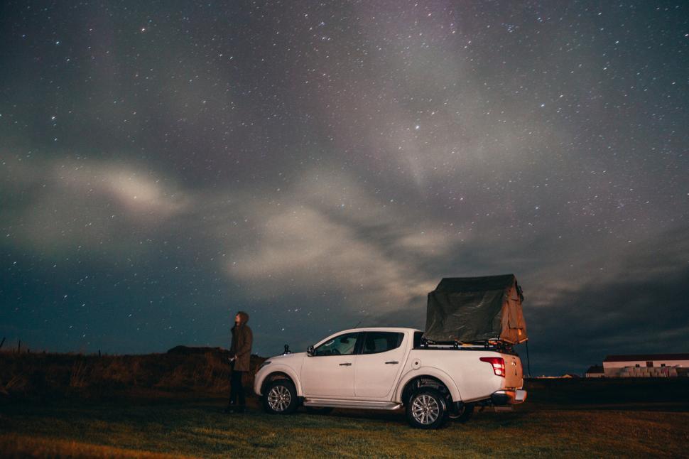Free Image of Camping under star in the northern lights 
