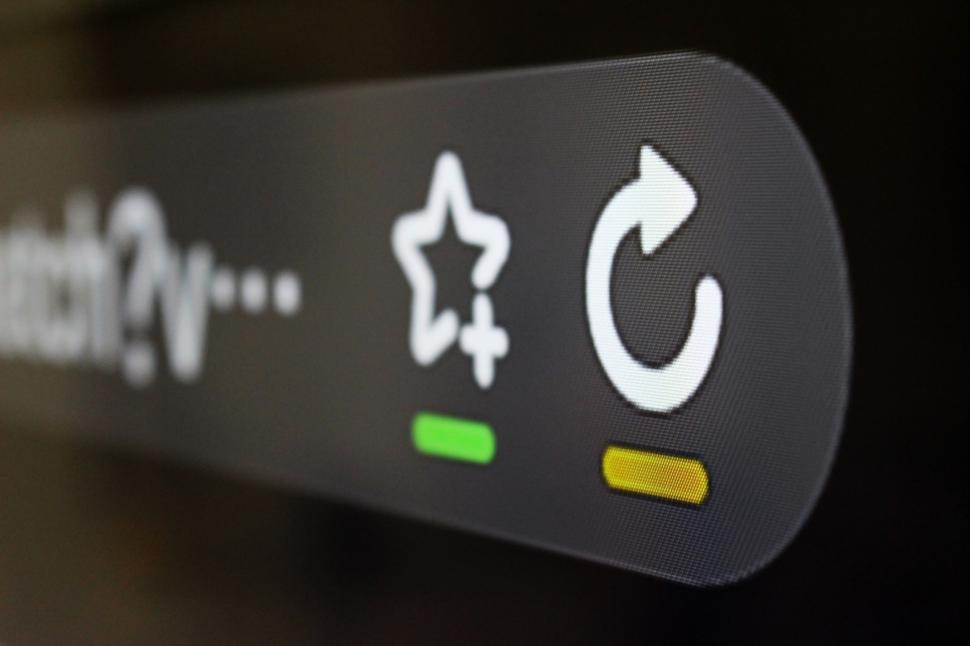 Free Image of Internet Icons Refresh And Bookmark  