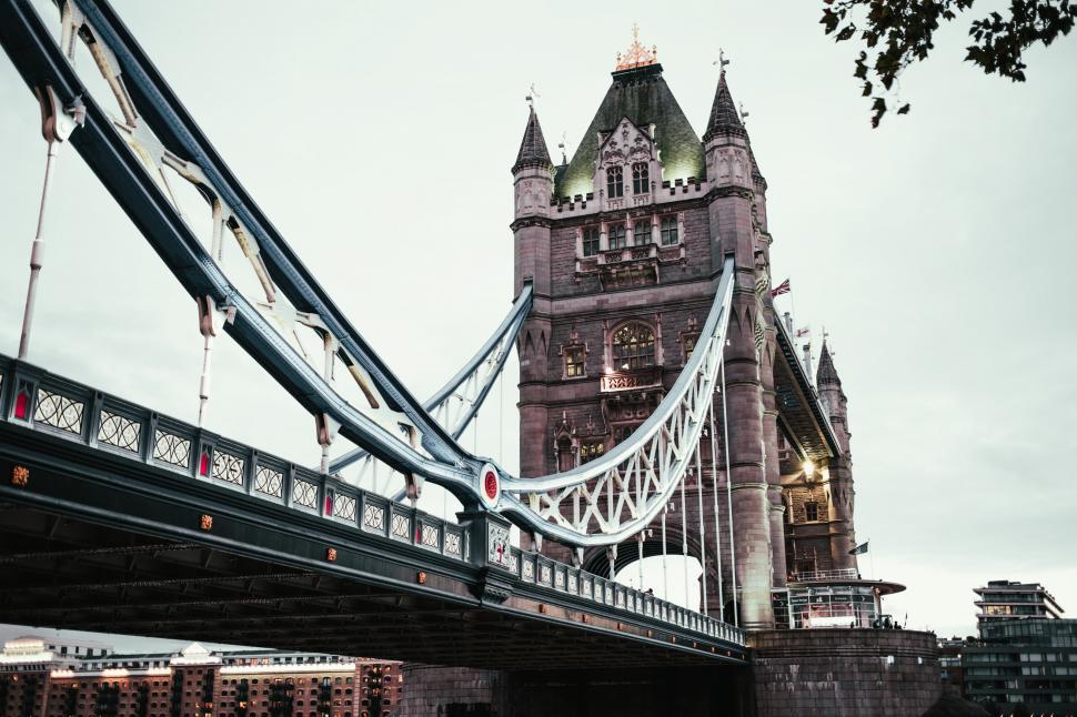Free Image of London tower bridge at Sunset 