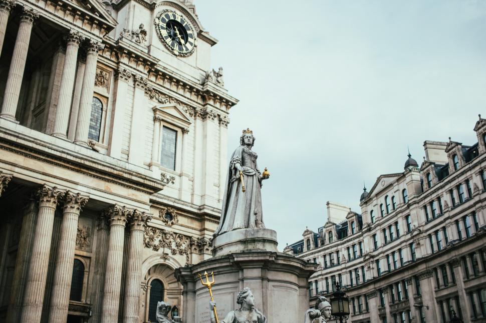 Free Image of Statue of Queen Anne of Britain at St. Paul s Cathedral 