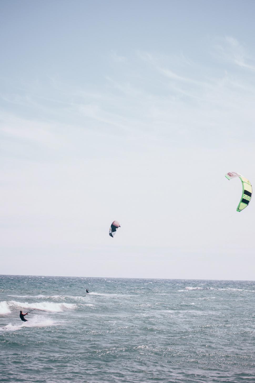 Free Image of Surfboarding with surfing kite 