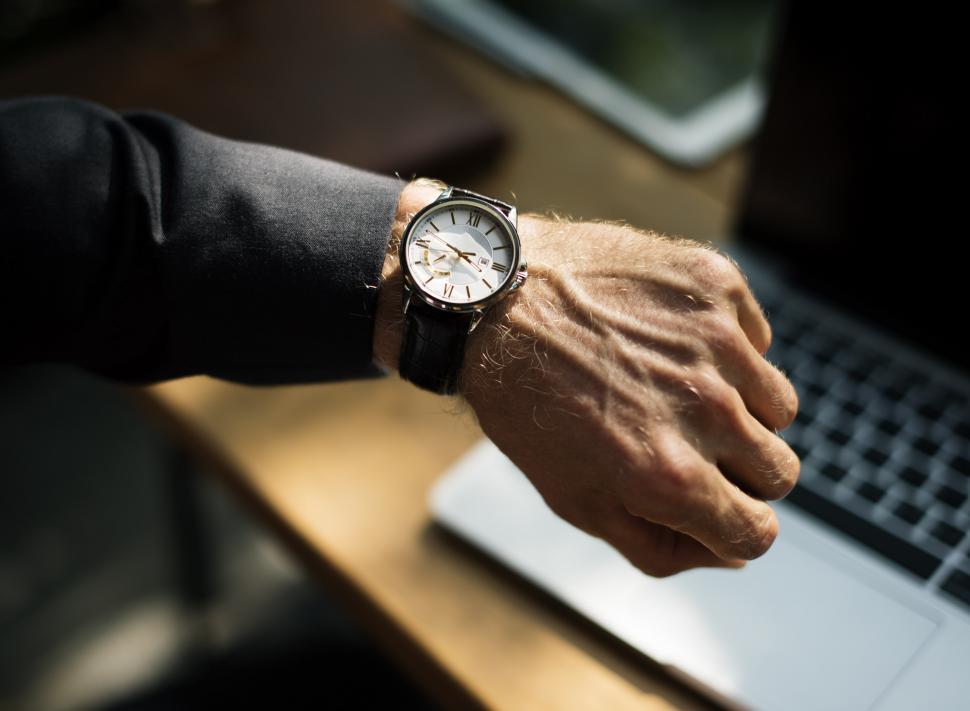 Free Image of Close up of a wrist watch 