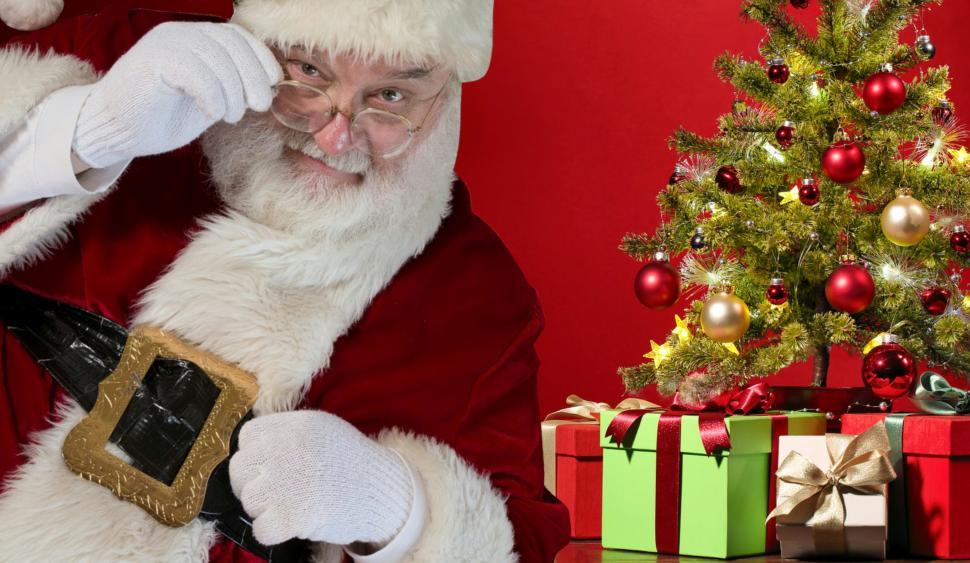 Free Image of santa and Christmas tree  