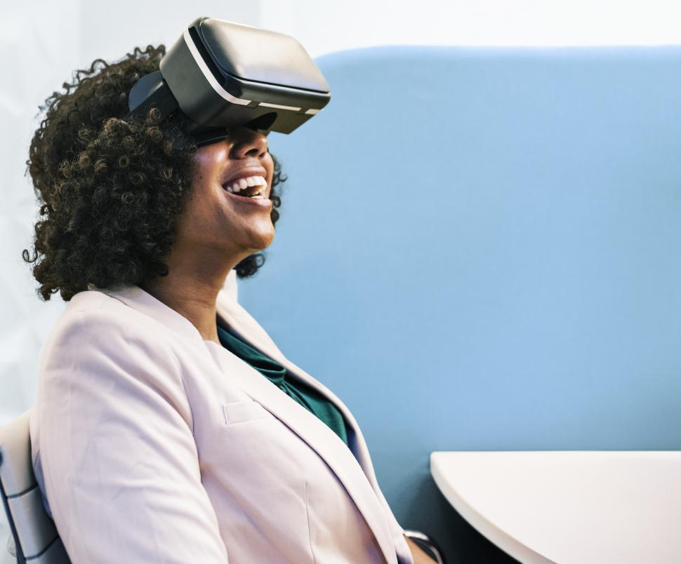 Free Image of Close up of a woman wearing a virtual reality headset 