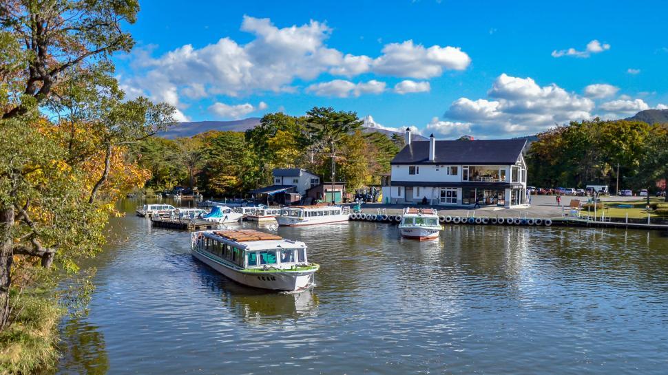Free Image of Sightseeing Boats at Japanese Park  