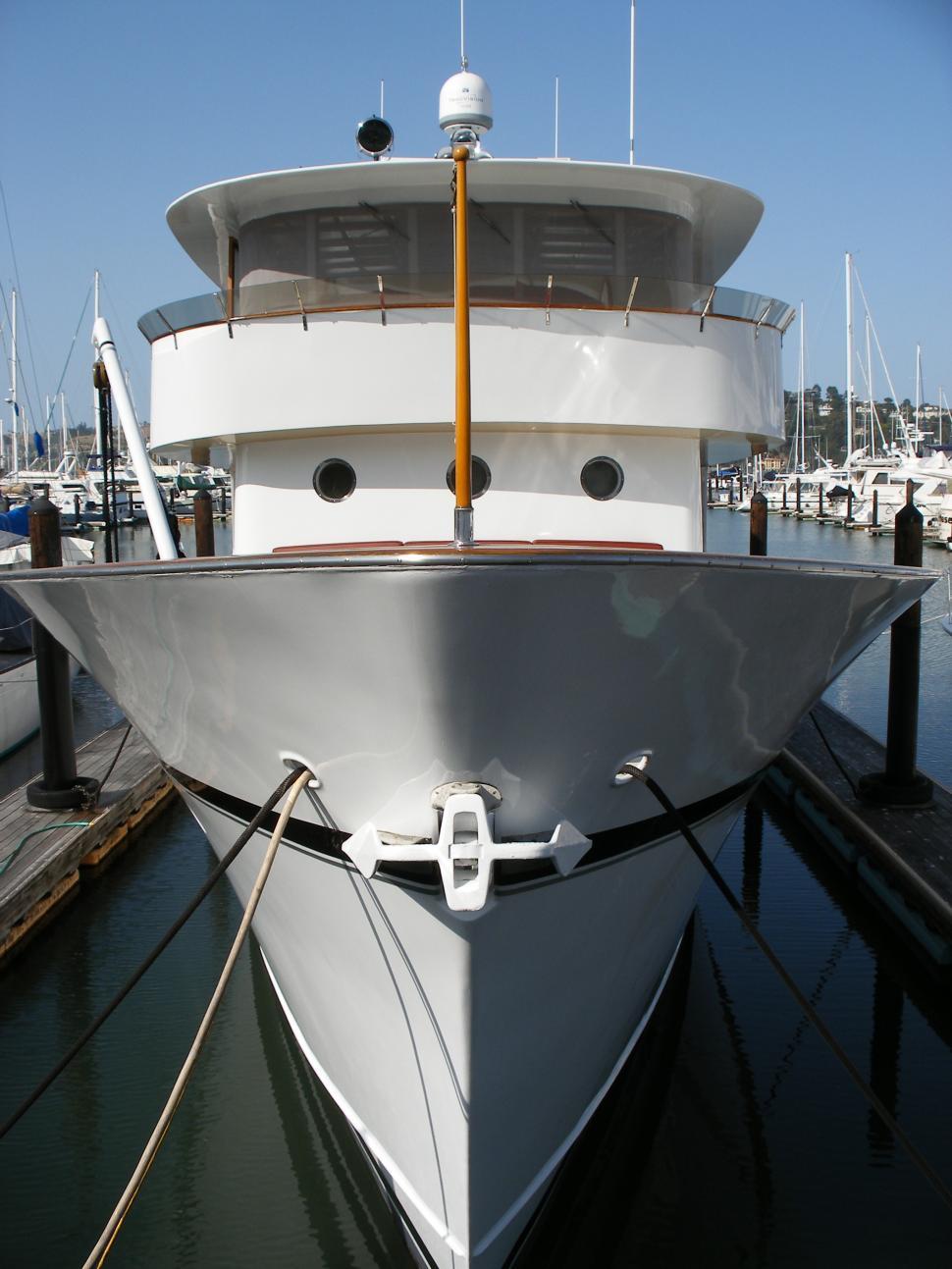 Free Image of All Aboard! 