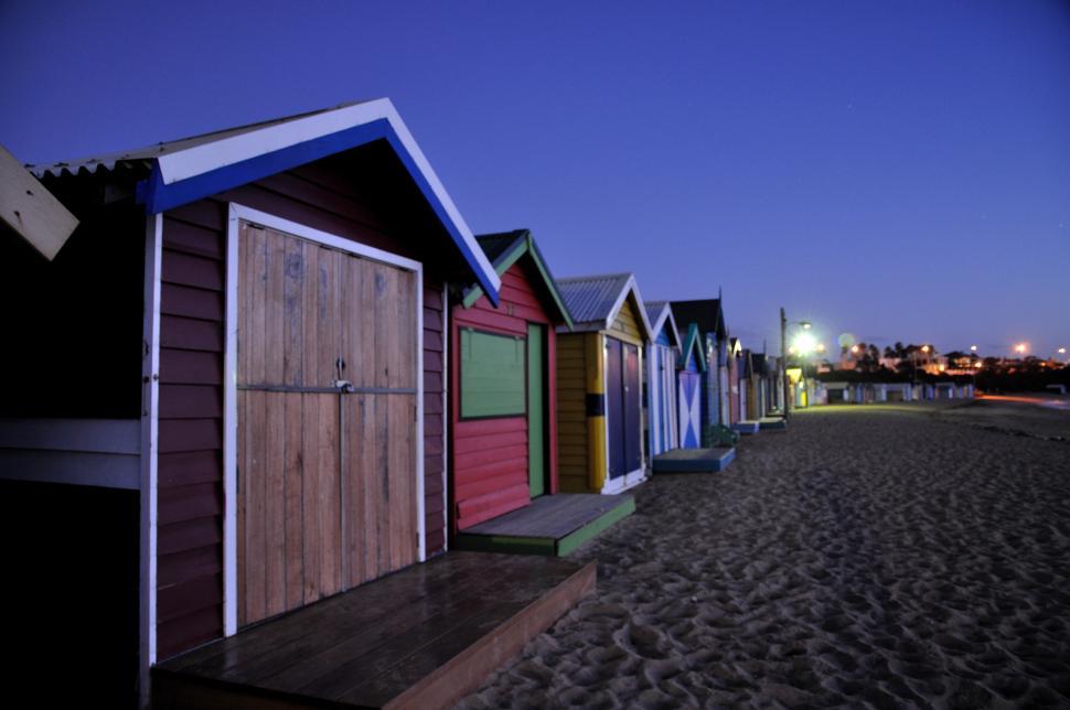 Free Image of Beach Sheds 