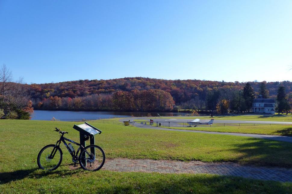 Free Image of Mountain Bike And Airplane 