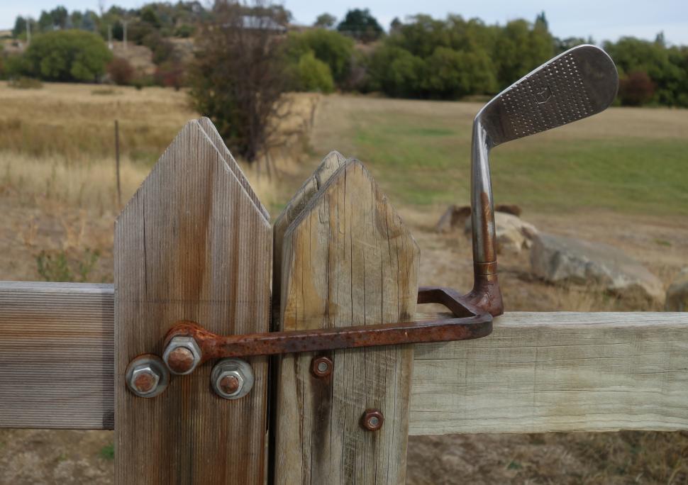 Free Image of Golf Club Gate Latch  