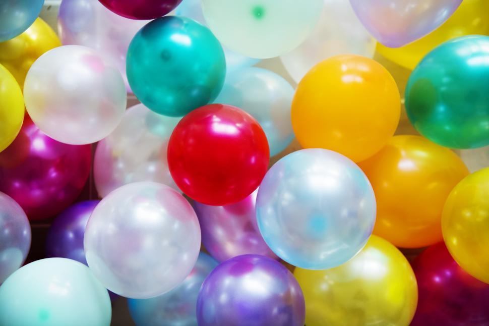 Free Image of Close up of colorful balloons 