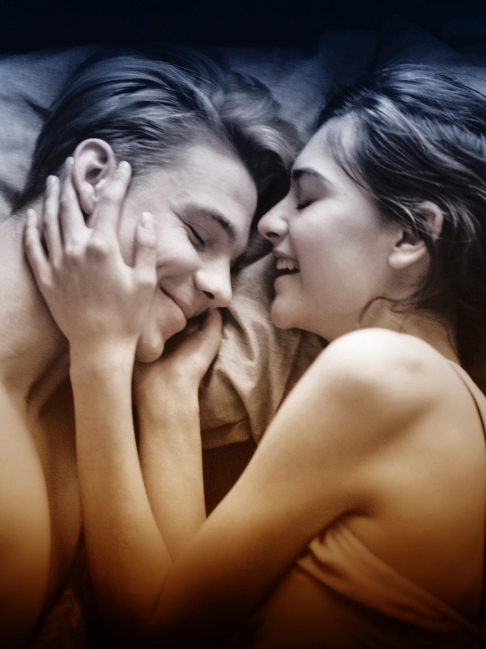 Free Image of Couple - Affection 
