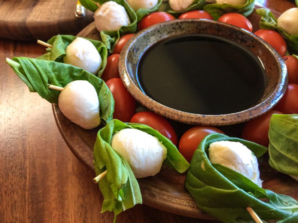 Free Image of Fresh Appetizer - Caprese Skewers 