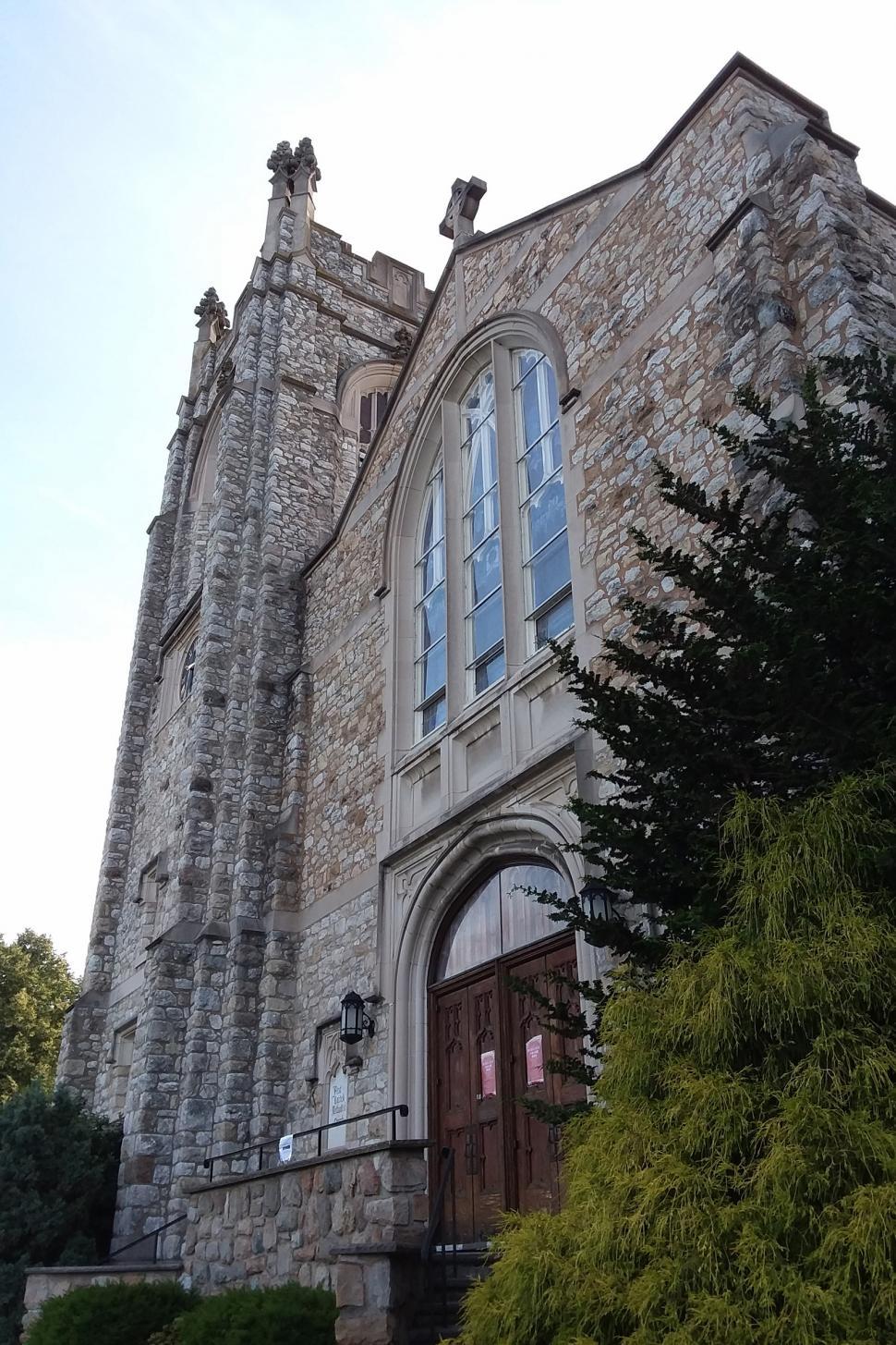 Free Image of Presbyterian Church 