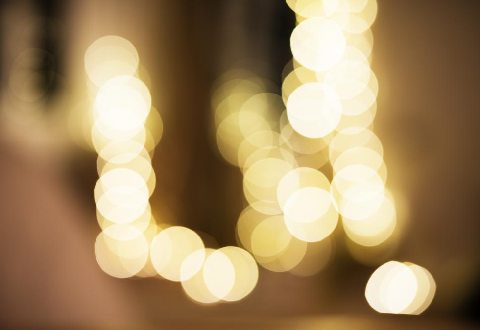 Free Image of Hazy light circles 