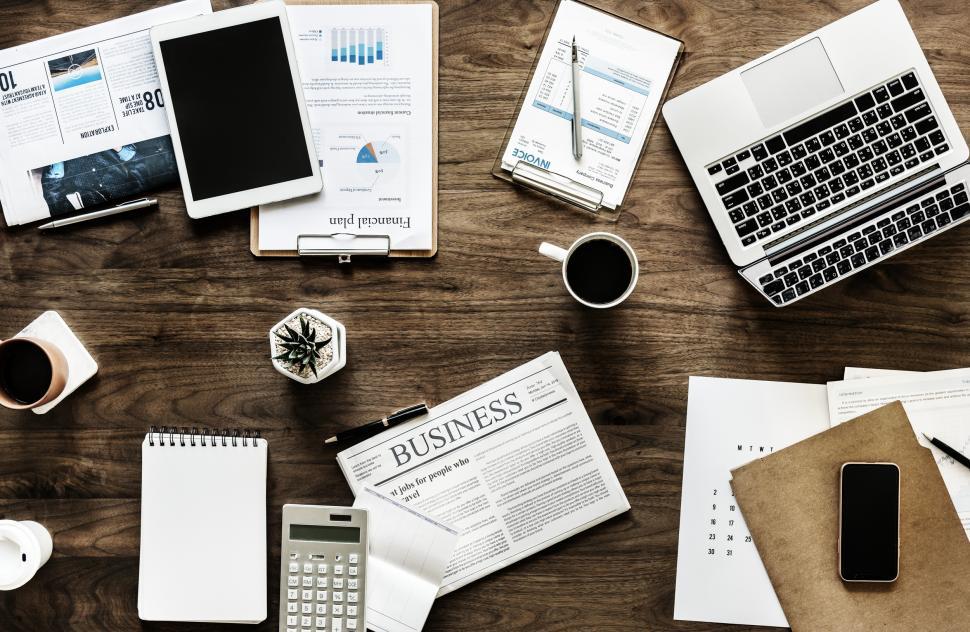 Free Image of Overhead view of an office meeting table 