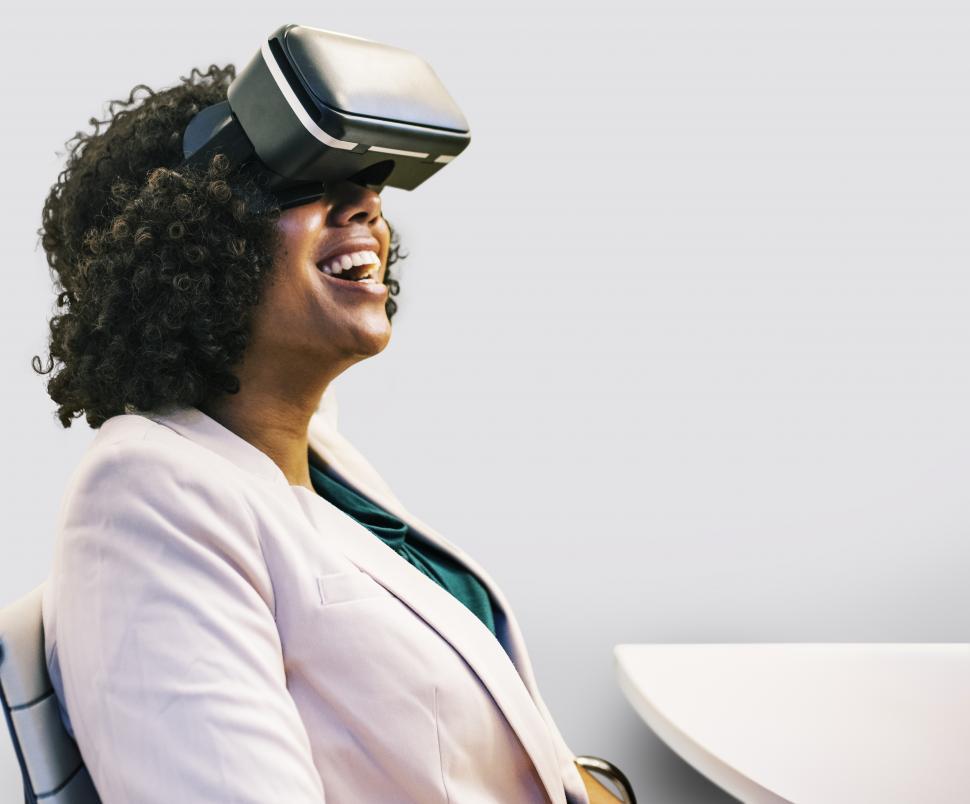 Free Image of Close up of a woman wearing a virtual reality headset 