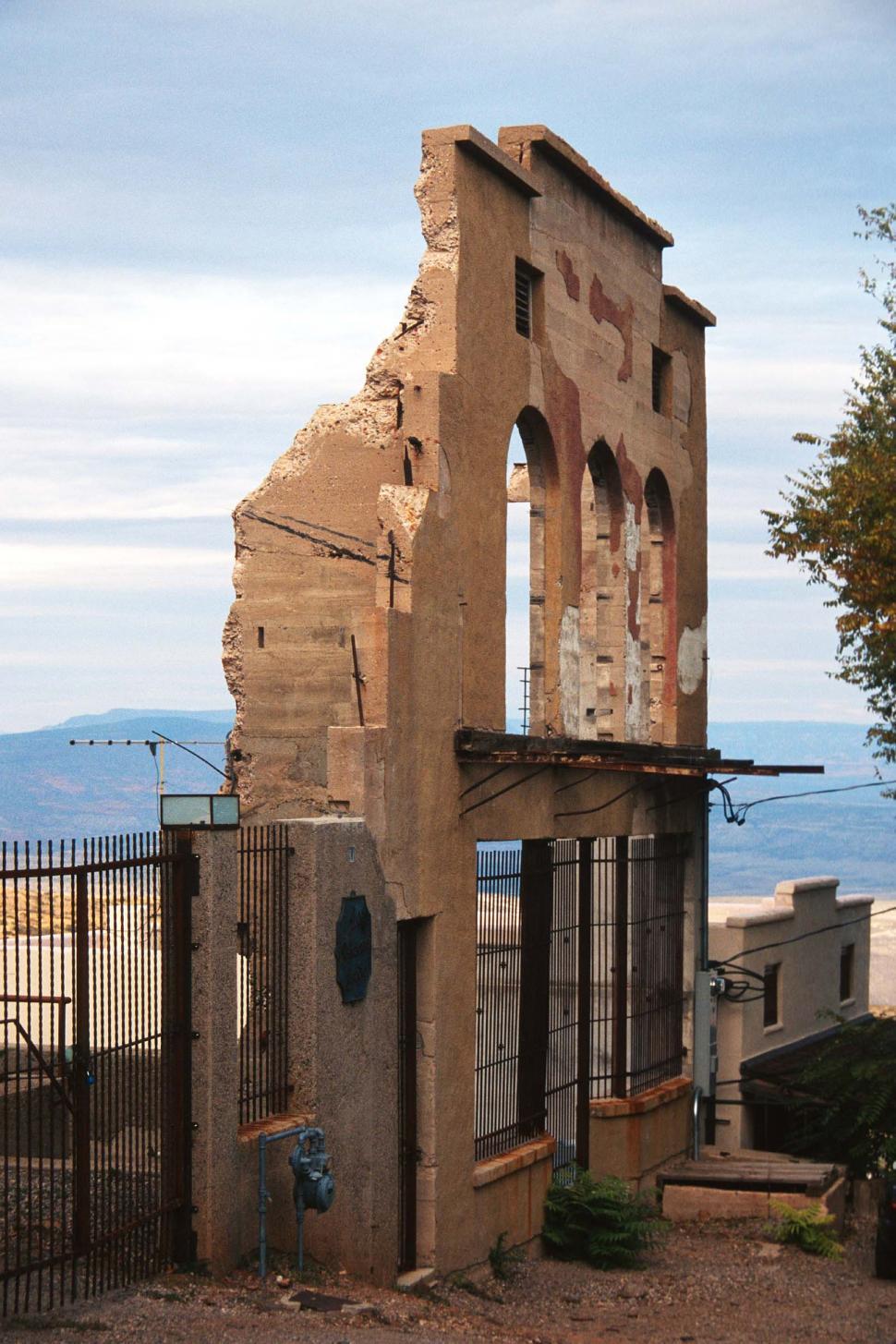 Free Image of Abandoned Building in Jerome, Arizona 