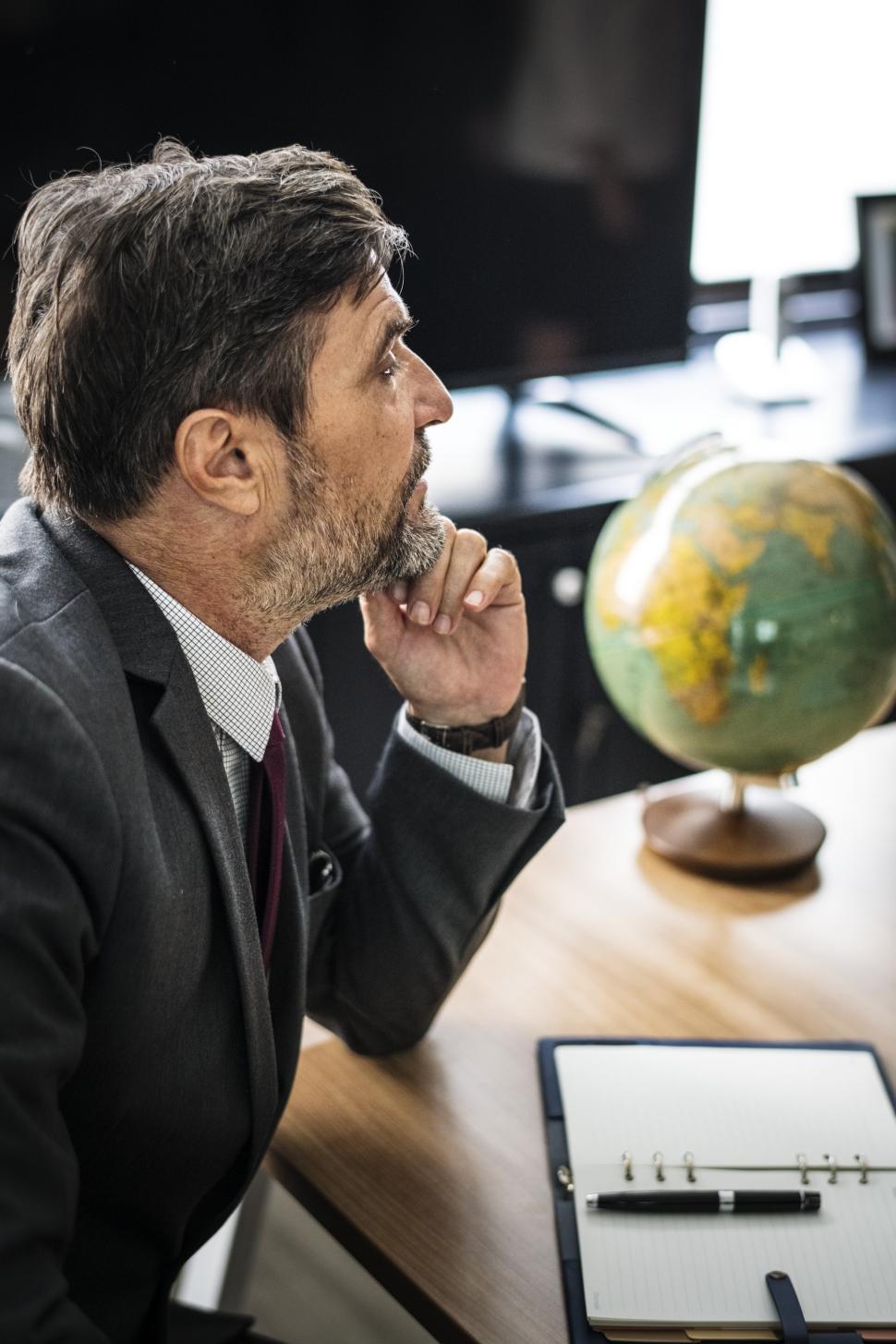 Free Image of Side view of a bearded businessman 
