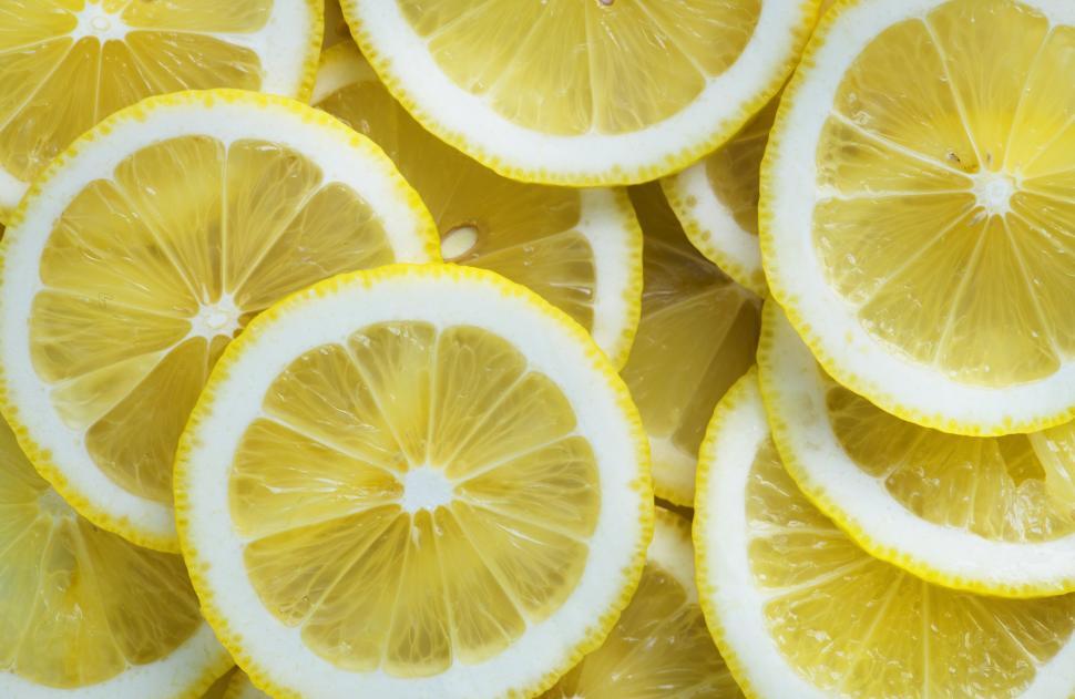 Free Image of Close up of many lemon slices 
