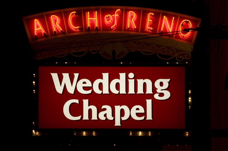 Free Image of arch of reno wedding chapel 