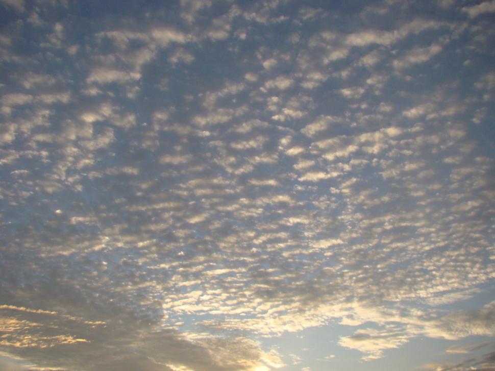 Free Image of Sky and clouds 