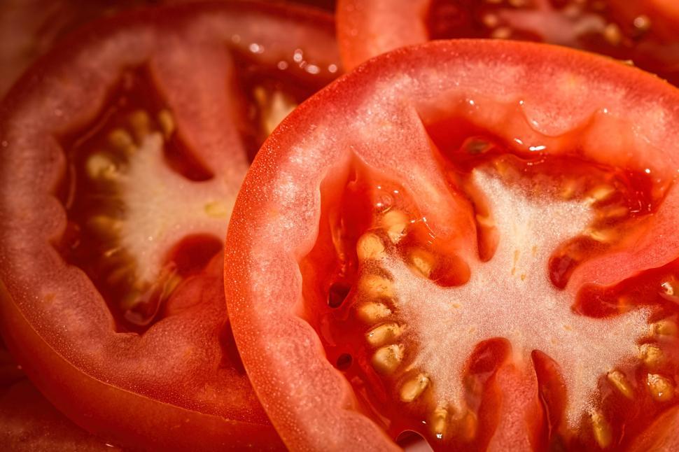 Free Image of Close Up of Sliced Tomato on Table 