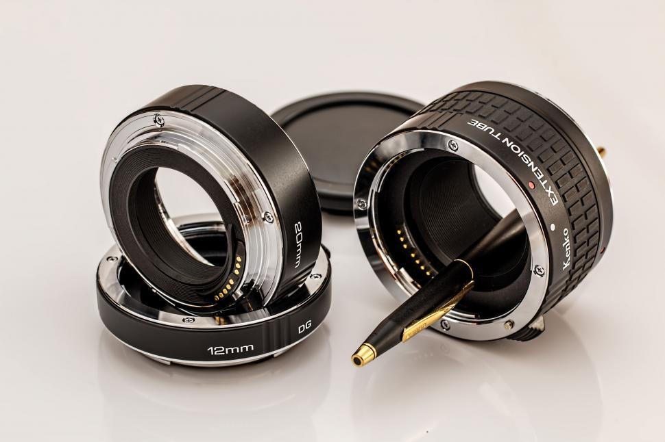 Free Image of Pair of Cameras on Table 