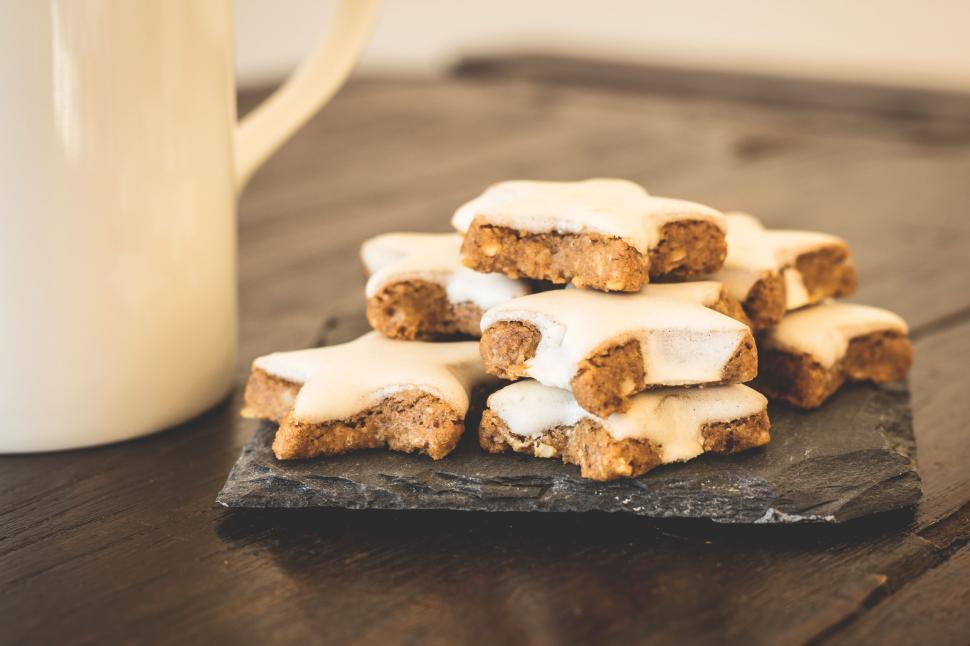 Free Image of Christmas Cookies  