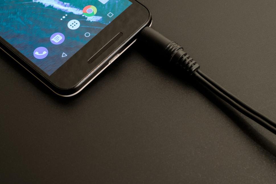 Free Image of Phone Charging  