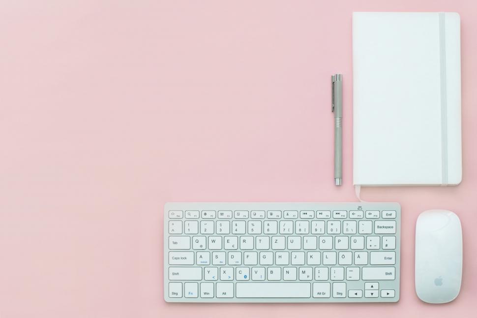 Free Image of Office Desk Accessories 