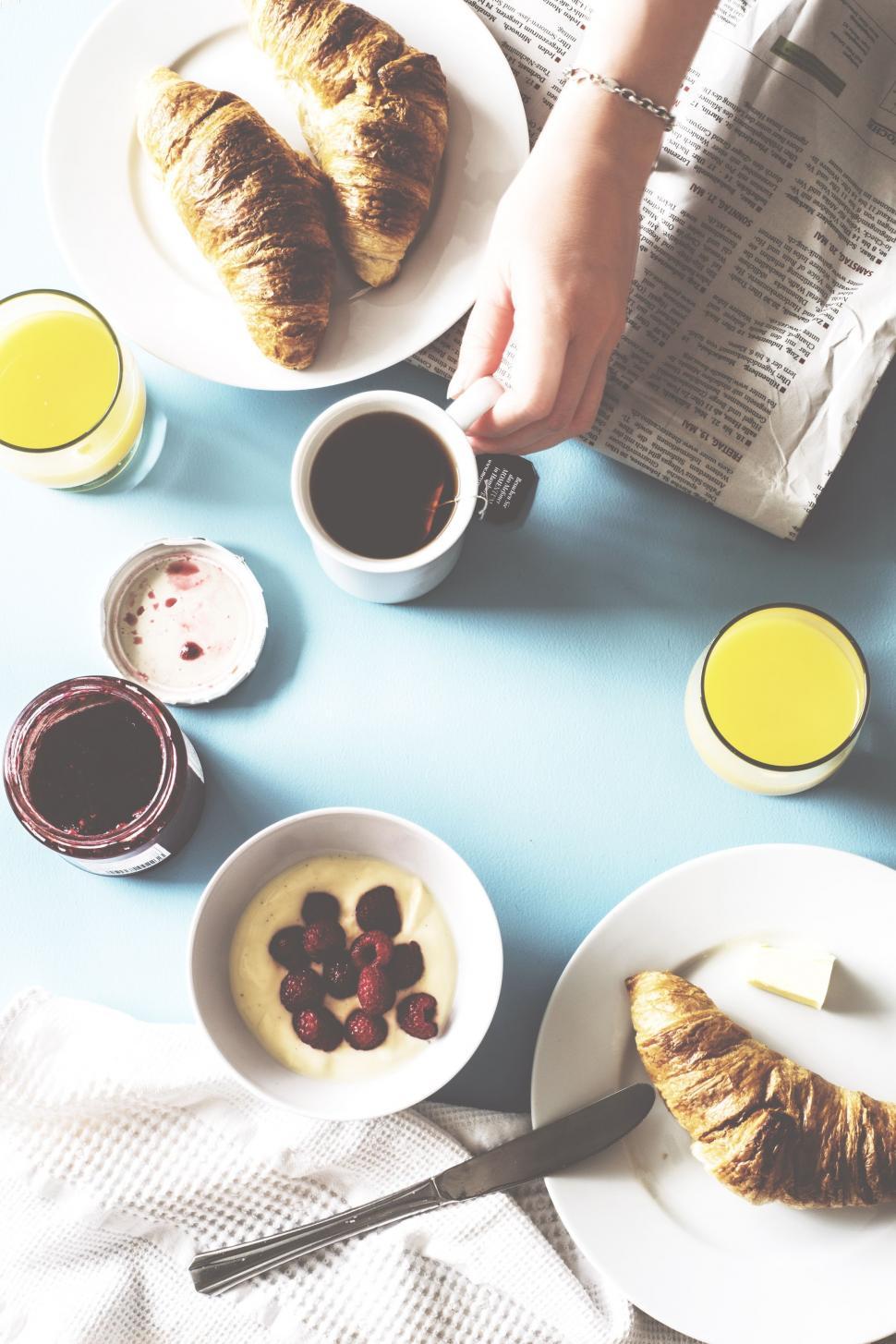 Free Image of Breakfast with croissants and jam  