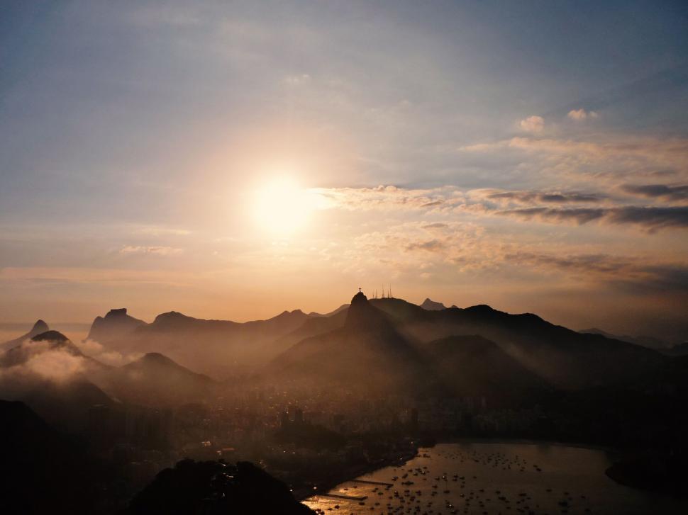 Free Image of Hazy Sunset with clouds  