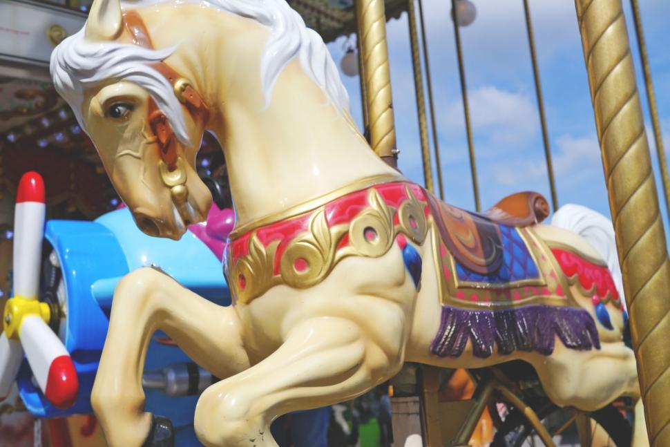 Free Image of Carousel Horse 