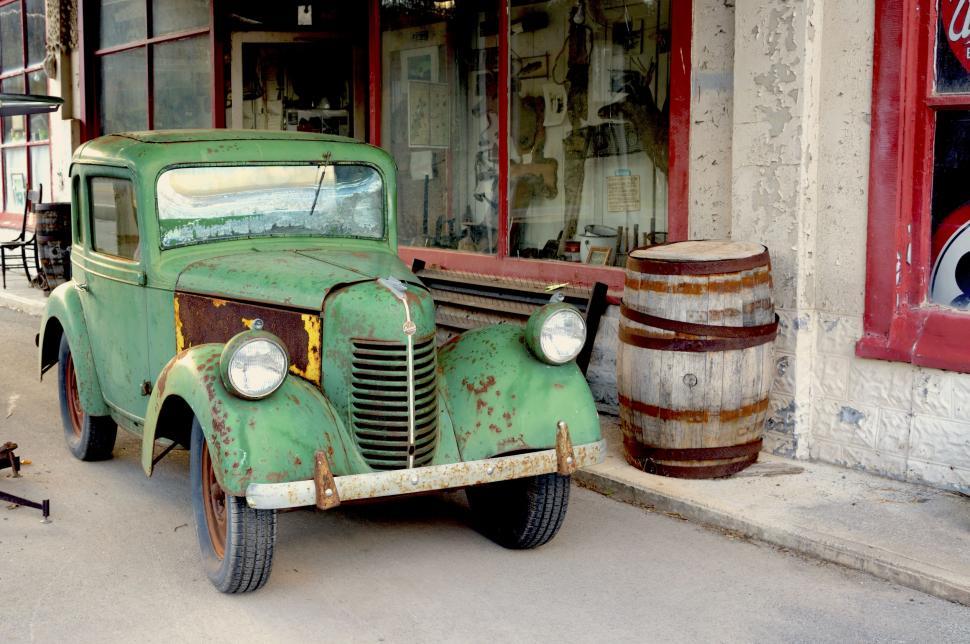 Free Image of Vintage Car  