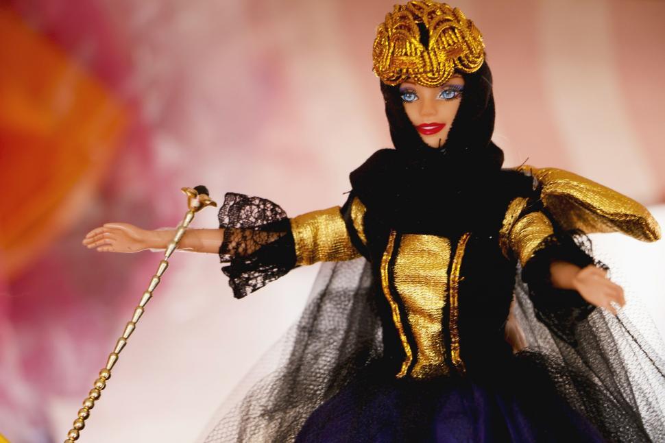 Free Image of Barbie Doll  