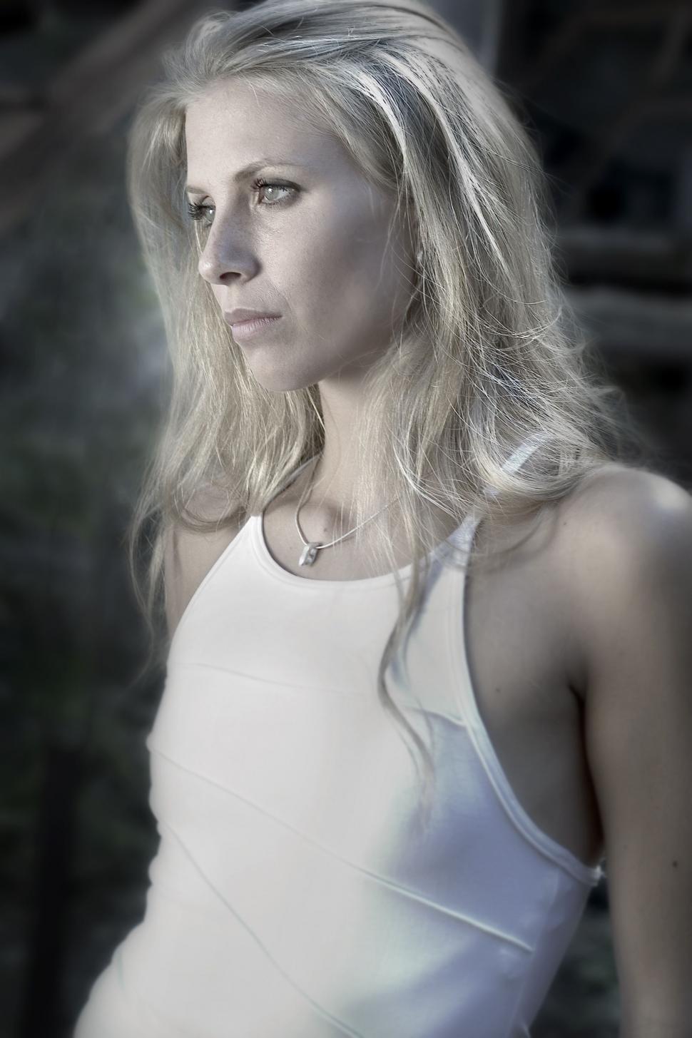 Free Image of Blonde Woman  