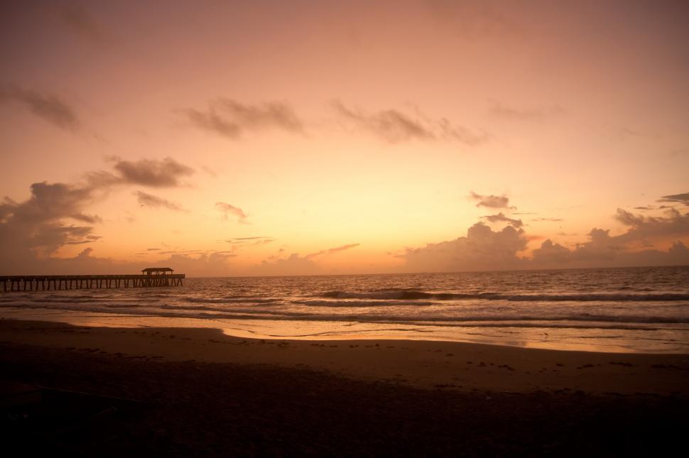 Free Image of Sun Rise over Tybee Island 