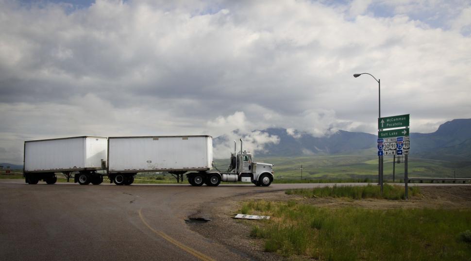 Free Image of Double trailer truck 