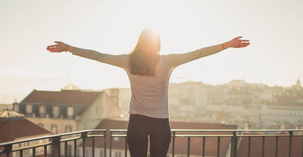 Free Image of Open Arms for Sun  