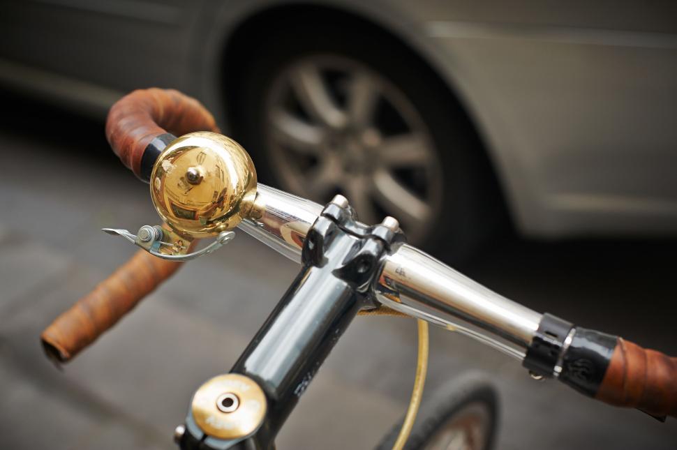 Free Image of Handlebar of bicycle 