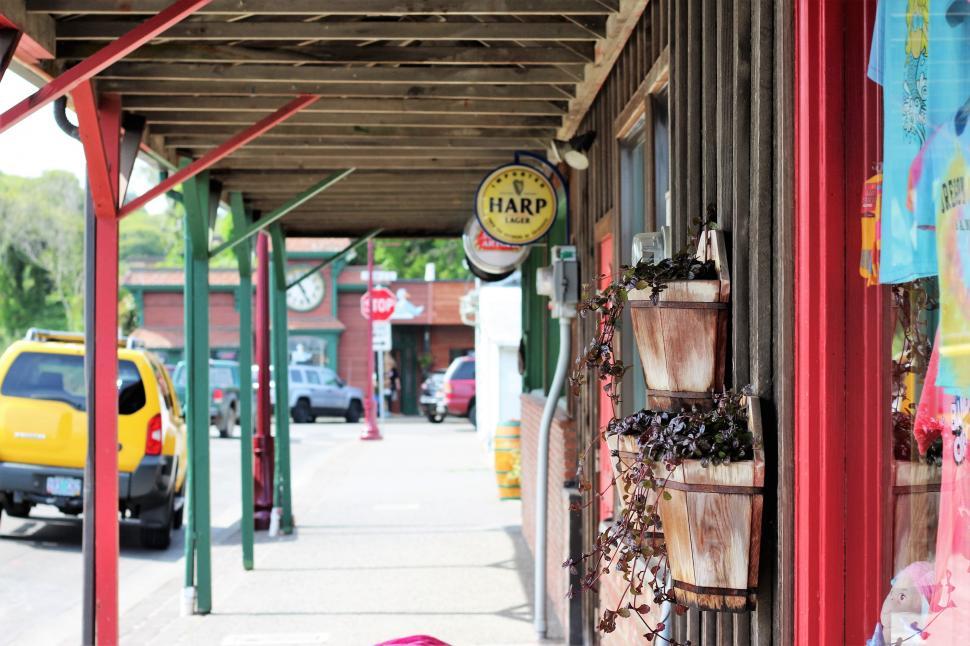 Free Image of Pavement outside Shop 