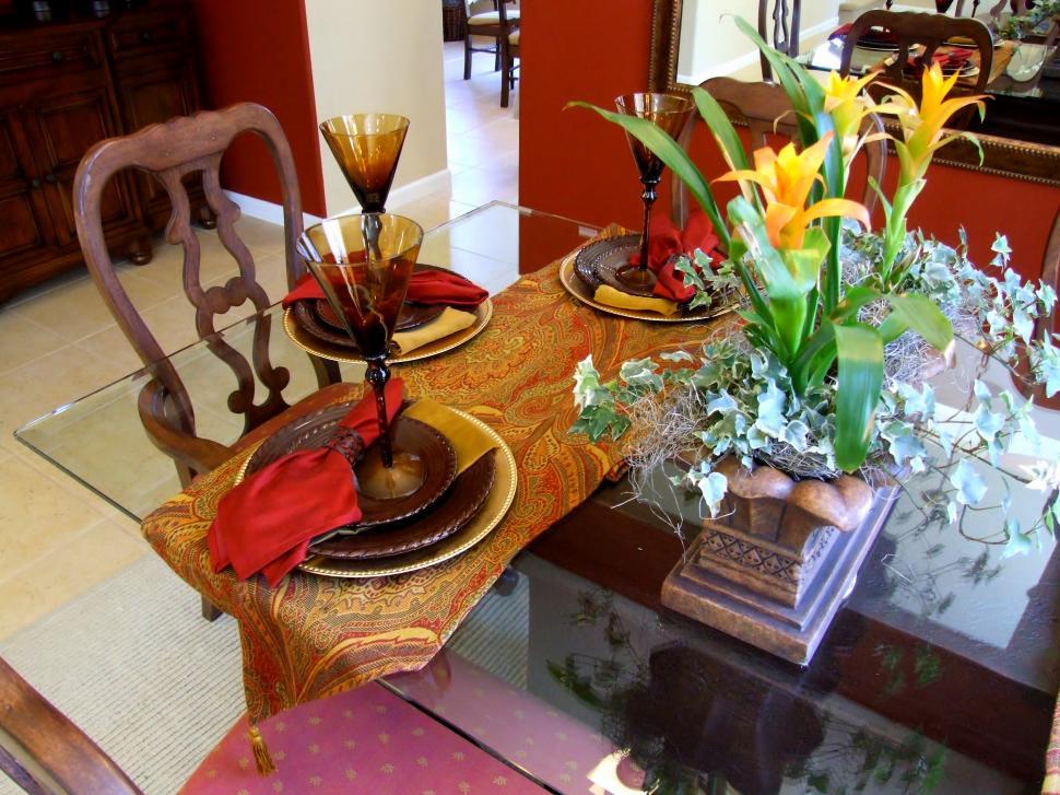 Free Image of Dining Rooms 